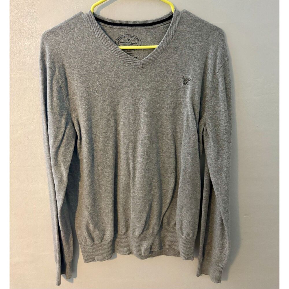 American Eagle Mens (Medium) Cotton Athletic Fit LS V Neck Gray Sweater
